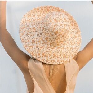 Lack of Color REVOLVE Holiday Bucket Hat in Peach Bloom